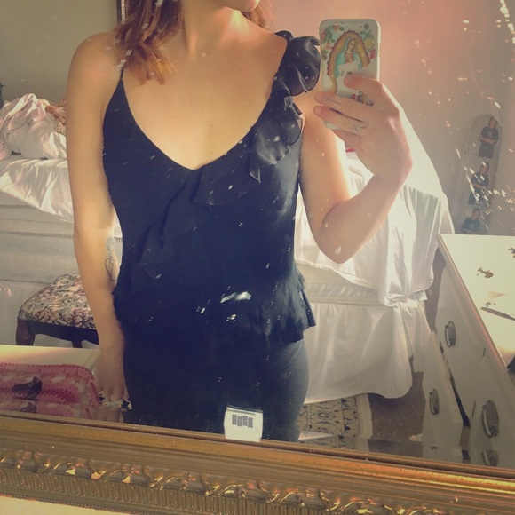 Top - Picture 2 of 3